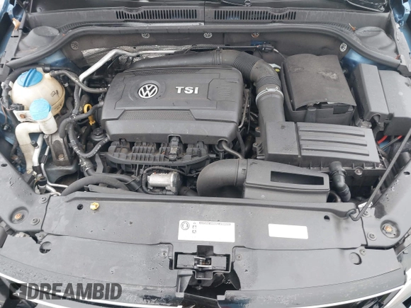 2015 Volkswagen Jetta Sedan 1.8T SE with VIN 3VWD17AJ7FM233634, listed as a IAAI auction lot 41942329 with 128,996 mi miles. Bid and sale history available at carsss.com. Image 10.