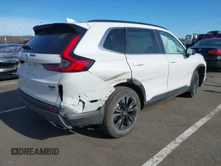 2025 Honda CR-V Sport Touring with VIN 5J6RS6H92SL014677, listed as a IAAI auction lot 41500211 with 4,853 mi miles and . Bid and sale history available at carsss.com. Image 4.