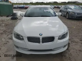 2013 BMW 3 Series 328i with VIN WBADW3C51DJ527082, listed as a Copart auction lot 58250445 with 116,914 mi miles and Non repairable. Bid and sale history available at DreamBid. Image 5.