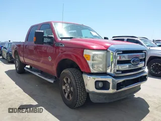2013 Ford F-250 XL z VIN 1FT7W2BT5DEA90626, wystawiony jako IAAI lot #41978672 z przebiegiem 183 917 mil mil oraz . Historia ofert i sprzedaży dostępna na DreamBid. Obrazek 1.