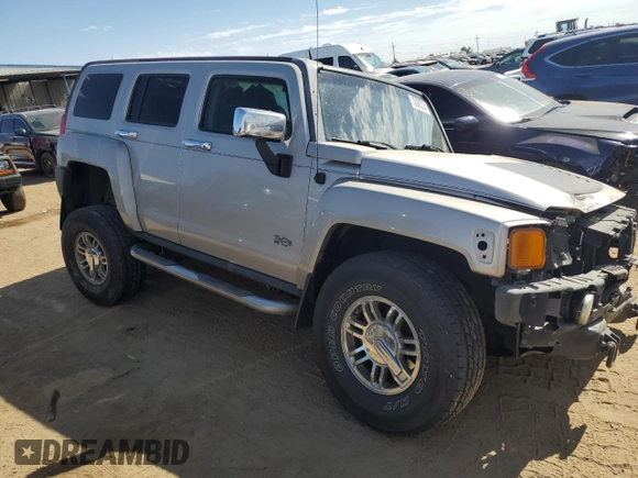 2007 Hummer H3 SUV with VIN 5GTDN13E678131924, listed as a Copart auction lot 72397274 with Not Provided miles and Salvage Title. Bid and sale history available at carsss.com. Image 4.