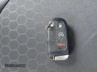 2018 Jeep Compass Latitude с VIN 3C4NJDBB9JT480133, выставлен на аукционе IAAI как лот 42308119 с пробегом 97 238 миль миль и . История ставок и продаж доступна на DreamBid. Изображение 11.