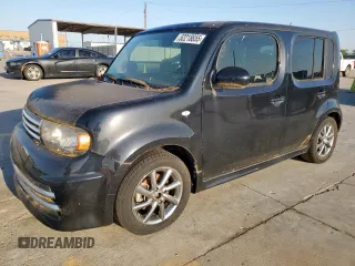 2011 Nissan Cube S z VIN JN8AZ2KR0BT210279, wystawiony jako Copart lot #52218655 z przebiegiem 97 839 mil mil oraz Tytuł czysty. Historia ofert i sprzedaży dostępna na DreamBid. Obrazek 1.