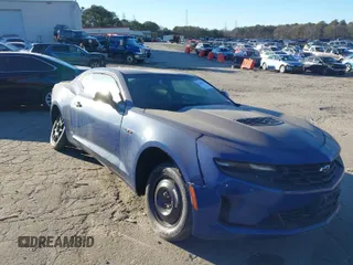 2021 Chevrolet Camaro LT1 с VIN 1G1FF1R74M0100521, выставлен на аукционе IAAI как лот 41376836 с пробегом Не указан миль и . История ставок и продаж доступна на DreamBid. Изображение 1.