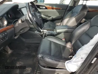 2019 Kia Cadenza Technology with VIN KNALC4J10K5159526, listed as a Copart auction lot 72820654 with 104,671 mi miles and Salvage Title. Bid and sale history available at carsss.com. Image 7.