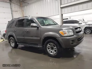 2006 Toyota Sequoia Limited with VIN 5TDBT48A06S275409, listed as a IAAI auction lot 41766094 with 149,718 mi miles. Bid and sale history available at carsss.com. Image 13.