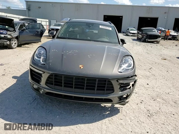 2018 Porsche Macan z VIN WP1AA2A57JLB19167, wystawiony jako Copart lot #53890635 z przebiegiem 52 559 mil mil oraz Szkoda całkowita • Salvage title. Historia ofert i sprzedaży dostępna na DreamBid. Obrazek 14.