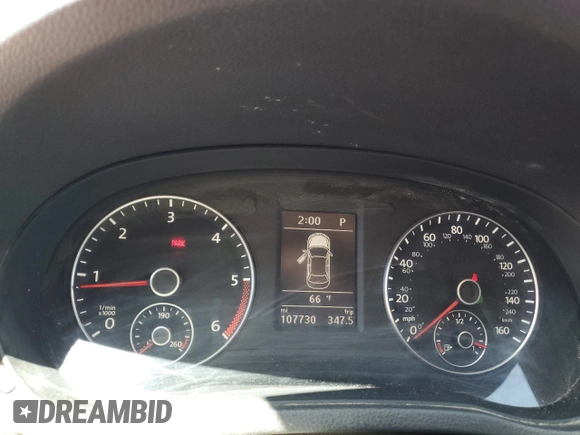 2015 Volkswagen Passat SE с VIN 1VWBV7A3XFC029957, выставлен на аукционе Copart как лот 54874925 с пробегом 107 730 миль миль и Списание • Salvage title. История ставок и продаж доступна на DreamBid. Изображение 9.