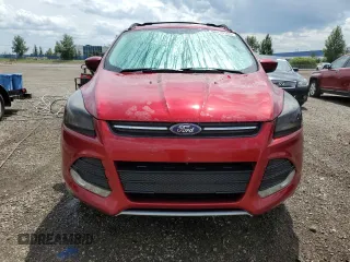 2013 Ford Escape SE z VIN 1FMCU9GX4DUD59578, wystawiony jako Copart lot #60839165 z przebiegiem 237 472 mil mil oraz Czysty tytuł • Clean title. Historia ofert i sprzedaży dostępna na DreamBid. Obrazek 5.