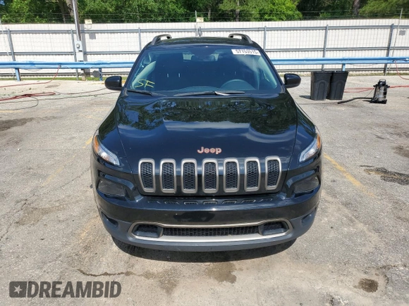2017 Jeep Cherokee Latitude with VIN 1C4PJLCB1HW554490, listed as a Copart auction lot 57153515 with 84,867 mi miles and Salvage title. Bid and sale history available at DreamBid. Image 5.