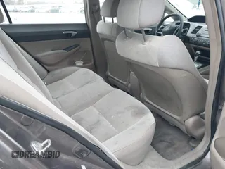 2009 Honda Civic LX z VIN 1HGFA16539L005299, wystawiony jako IAAI lot #41848263 z przebiegiem 169 019 mil mil oraz . Historia ofert i sprzedaży dostępna na DreamBid. Obrazek 8.