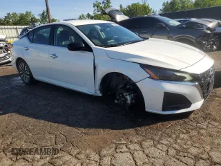 2024 Nissan Altima SV with VIN 1N4BL4DV3RN419589, listed as a Copart auction lot 66077785 with 28,583 mi miles and Clean title. Bid and sale history available at DreamBid. Image 4.