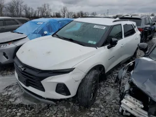 2021 Chevrolet Blazer LT z VIN 3GNKBHR42MS553942, wystawiony jako Copart lot #47398905 z przebiegiem 20 424 mil mil oraz Szkoda całkowita • Salvage title. Historia ofert i sprzedaży dostępna na DreamBid. Obrazek 1.