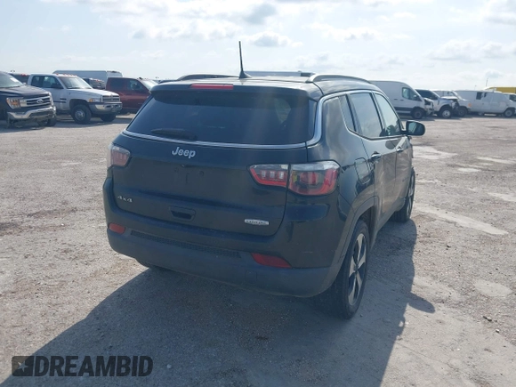 2018 Jeep Compass Latitude z VIN 3C4NJDBBXJT155149, wystawiony jako IAAI lot #42010672 z przebiegiem 81 784 mil mil oraz . Historia ofert i sprzedaży dostępna na DreamBid. Obrazek 16.