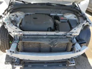 2021 Volvo XC60 Momentum with VIN YV4102DK5M1753385, listed as a Copart auction lot 57084315 with 55,462 mi miles and Salvage title. Bid and sale history available at DreamBid. Image 11.