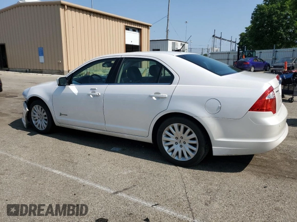 2011 Ford Fusion Hybrid с VIN 3FADP0L35BR317400, выставлен на аукционе Copart как лот 60225545 с пробегом 118 370 миль миль и Списание • Salvage title. История ставок и продаж доступна на DreamBid. Изображение 2.