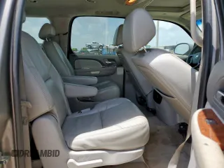 2007 Chevrolet Suburban LTZ с VIN 3GNFC16J57G130554, выставлен на аукционе Copart как лот 61574855 с пробегом Не указан миль и Списание • Salvage title. История ставок и продаж доступна на DreamBid. Изображение 11.