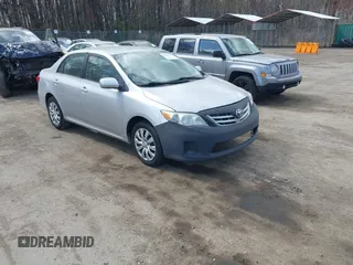 2013 Toyota Corolla L with VIN 2T1BU4EE9DC970577, listed as a IAAI auction lot 41767847 with 171,138 mi miles. Bid and sale history available at carsss.com. Image 1.