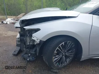 2016 Nissan Maxima SV z VIN 1N4AA6AP1GC904065, wystawiony jako IAAI lot #41930372 z przebiegiem 172 376 mil mil oraz . Historia ofert i sprzedaży dostępna na DreamBid. Obrazek 22.