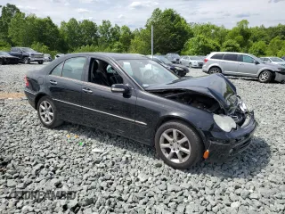 2007 Mercedes-Benz C with VIN WDBRF87J47F856748, listed as a Copart auction lot 56274605 with 165,551 mi miles and Salvage title. Bid and sale history available at DreamBid. Image 4.