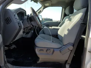 2015 Ford F-350 Platinum with VIN 1FT8W3BT1FEB69255, listed as a Copart auction lot 54107025 with 185,875 mi miles and Clean Title. Bid and sale history available at DreamBid. Image 7.