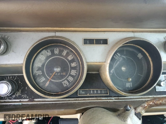 1967 Oldsmobile Cutlass with VIN 336697G151477, listed as a Copart auction lot 71653824 with 974,235 mi miles and Clean Title. Bid and sale history available at DreamBid. Image 9.