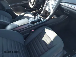 2019 Ford Fusion SE with VIN 3FA6P0HD7KR183757, listed as a IAAI auction lot 41762187 with 120,347 mi miles. Bid and sale history available at carsss.com. Image 5.