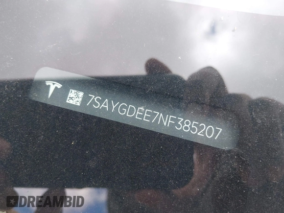 2022 Tesla Model Y Long Range z VIN 7SAYGDEE7NF385207, wystawiony jako IAAI lot #42054449 z przebiegiem 52 834 mil mil oraz . Historia ofert i sprzedaży dostępna na DreamBid. Obrazek 9.