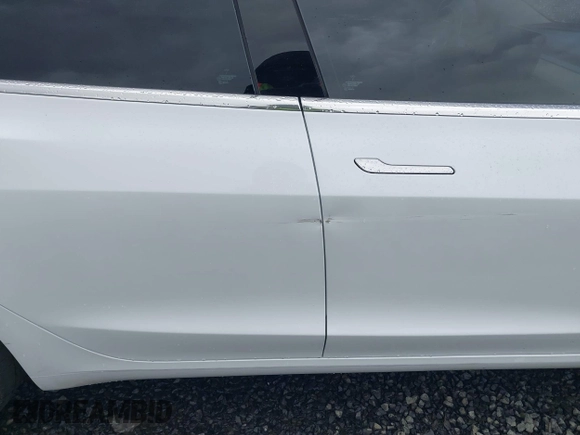 2018 Tesla Model 3 Long Range Battery with VIN 5YJ3E1EA3JF013253, listed as a IAAI auction lot 41752102 with 84,459 mi miles. Bid and sale history available at carsss.com. Image 19.
