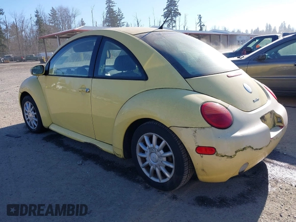 2005 Volkswagen New Beetle Coupe GLS with VIN 3VWCK31C25M404842, listed as a IAAI auction lot 41449439 with 117,428 mi miles. Bid and sale history available at carsss.com. Image 3.