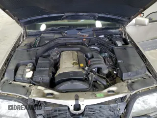 1995 Mercedes-Benz S 320 z VIN WDBGA33E0SA242786, wystawiony jako Copart lot #62931024 z przebiegiem 223 176 mil mil oraz Szkody całkowita. Historia ofert i sprzedaży dostępna na DreamBid. Obrazek 11.