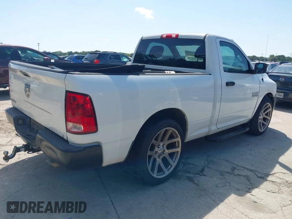 2014 Ram 1500 Tradesman с VIN 3C6JR6AG3EG153278, выставлен на аукционе IAAI как лот 42715954 с пробегом 161 947 миль миль и . История ставок и продаж доступна на DreamBid. Изображение 4.