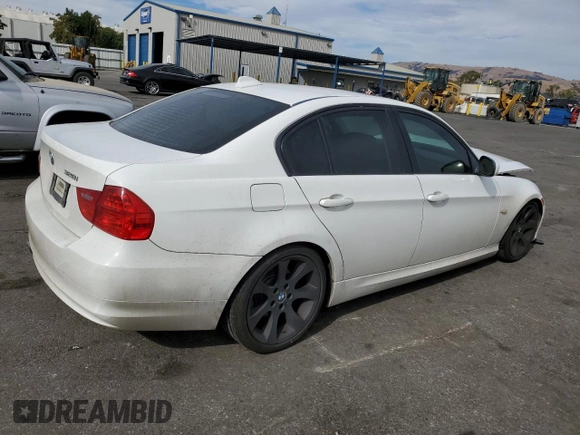 2010 BMW 3 Series 328i with VIN WBAPH5C52AA440273, listed as a Copart auction lot 74540174 with 268,703 mi miles and Salvage title. Bid and sale history available at DreamBid. Image 3.
