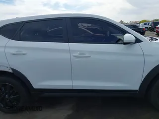 2020 Hyundai Tucson SE z VIN KM8J2CA4XLU159781, wystawiony jako IAAI lot #42170758 z przebiegiem 108 655 mil mil oraz . Historia ofert i sprzedaży dostępna na DreamBid. Obrazek 14.