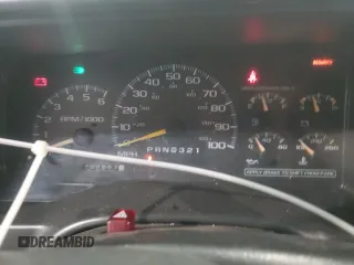 1999 Chevrolet Suburban z VIN 3GNFK16R4XG250550, wystawiony jako Copart lot #51941515 z przebiegiem 202 667 mil mil oraz Szkoda całkowita • Salvage title. Historia ofert i sprzedaży dostępna na DreamBid. Obrazek 9.