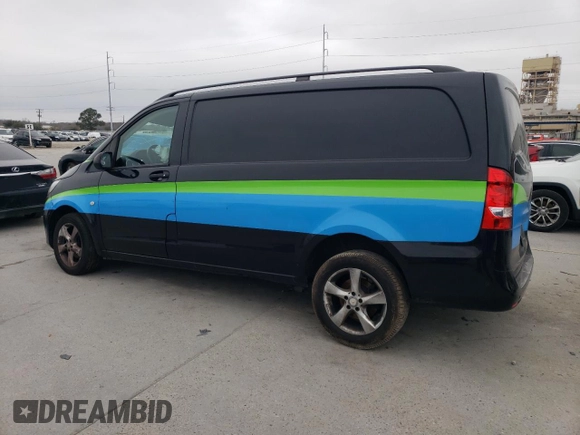2016 Mercedes-Benz Metris Cargo z VIN WD3PG2EAXG3171266, wystawiony jako Copart lot #43595185 z przebiegiem 101 889 mil mil oraz Szkoda całkowita • Salvage title. Historia ofert i sprzedaży dostępna na DreamBid. Obrazek 2.
