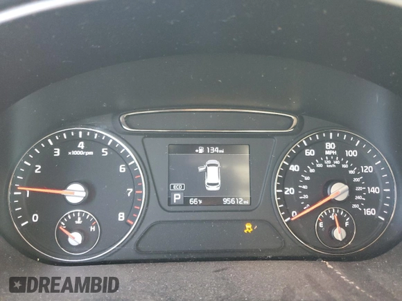2020 Kia Sorento LX with VIN 5XYPG4A3XLG651712, listed as a Copart auction lot 47490945 with 95,612 mi miles and Salvage Title. Bid and sale history available at carsss.com. Image 9.