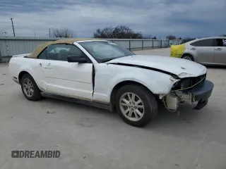 2008 Ford Mustang Deluxe with VIN 1ZVHT84N885204930, listed as a Copart auction lot 89170365 with Not Provided miles and Clean Title. Bid and sale history available at carsss.com. Image 4.