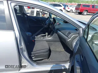 2014 Subaru Crosstrek Premium z VIN JF2GPAVCXE8243750, wystawiony jako IAAI lot #42176493 z przebiegiem 81 886 mil mil oraz . Historia ofert i sprzedaży dostępna na DreamBid. Obrazek 5.