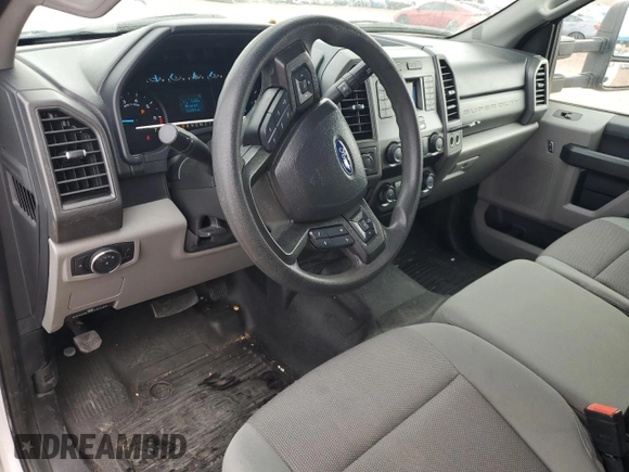 2021 Ford F-250 XL with VIN 1FT7X2B66MEC72939, listed as a Copart auction lot 47655455 with 116,305 mi miles and Salvage title. Bid and sale history available at DreamBid. Image 8.