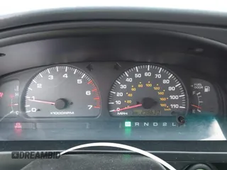 2000 Toyota 4Runner SR5 z VIN JT3HN86R9Y0288531, wystawiony jako IAAI lot #42157270 z przebiegiem 298 630 mil mil oraz . Historia ofert i sprzedaży dostępna na DreamBid. Obrazek 7.