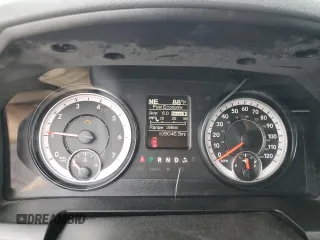 2020 Ram 1500 SLT z VIN 1C6RR7TT7LS101788, wystawiony jako Copart lot #51810895 z przebiegiem 109 046 mil mil oraz Szkoda całkowita • Salvage title. Historia ofert i sprzedaży dostępna na DreamBid. Obrazek 9.