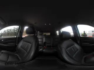 2017 GMC Acadia SLT with VIN 1GKKNMLS1HZ183368, listed as a IAAI auction lot 41801110 with 138,919 mi miles. Bid and sale history available at carsss.com. Image 19.