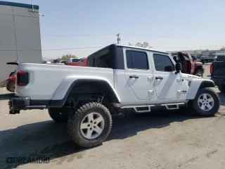2020 Jeep Gladiator Rubicon with VIN 1C6JJTBG3LL138767, listed as a Copart auction lot 58490974 with 48,542 mi miles and Salvage Title. Bid and sale history available at carsss.com. Image 3.
