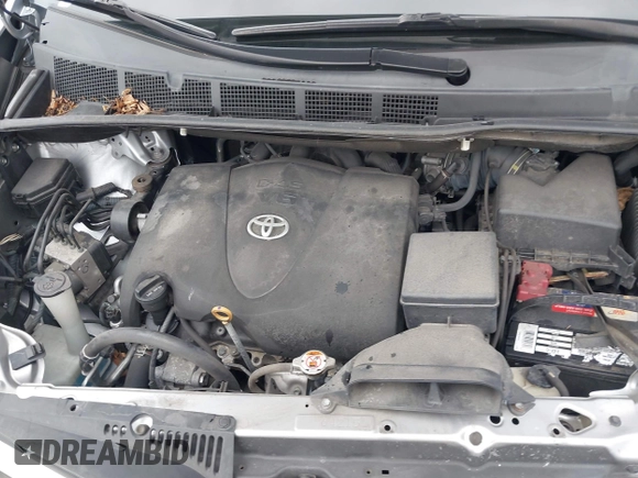 2018 Toyota Sienna LE Auto Access Seat with VIN 5TDKZ3DC6JS904910, listed as a IAAI auction lot 41138869 with 109,900 mi miles and . Bid and sale history available at DreamBid. Image 10.