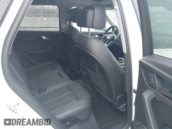 2018 Audi Q5 Premium Plus with VIN WA1BNAFY2J2111095, listed as a IAAI auction lot 41977544 with 107,852 mi miles. Bid and sale history available at carsss.com. Image 8.