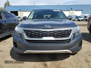 2021 Kia Seltos S z VIN KNDEUCA20M7055458, wystawiony jako Copart lot #49408915 z przebiegiem 46 545 mil mil oraz Szkoda całkowita • Salvage title. Historia ofert i sprzedaży dostępna na DreamBid. Obrazek 5.