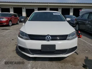 2013 Volkswagen Jetta SE with VIN 3VWDP7AJ4DM351667, listed as a Copart auction lot 54541425 with 185,854 mi miles and Salvage title. Bid and sale history available at DreamBid. Image 5.