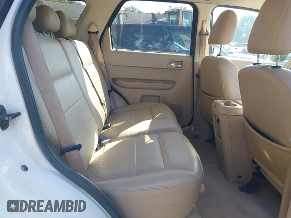 2008 Ford Escape Limited с VIN 1FMCU94158KB25094, выставлен на аукционе IAAI как лот 42573706 с пробегом 147 062 миль миль и . История ставок и продаж доступна на DreamBid. Изображение 8.