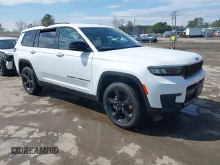 2024 Jeep Grand Cherokee Laredo z VIN 1C4RJKAG0R8547960, wystawiony jako IAAI lot #41791905 z przebiegiem 2 131 mil mil oraz . Historia ofert i sprzedaży dostępna na DreamBid. Obrazek 1.